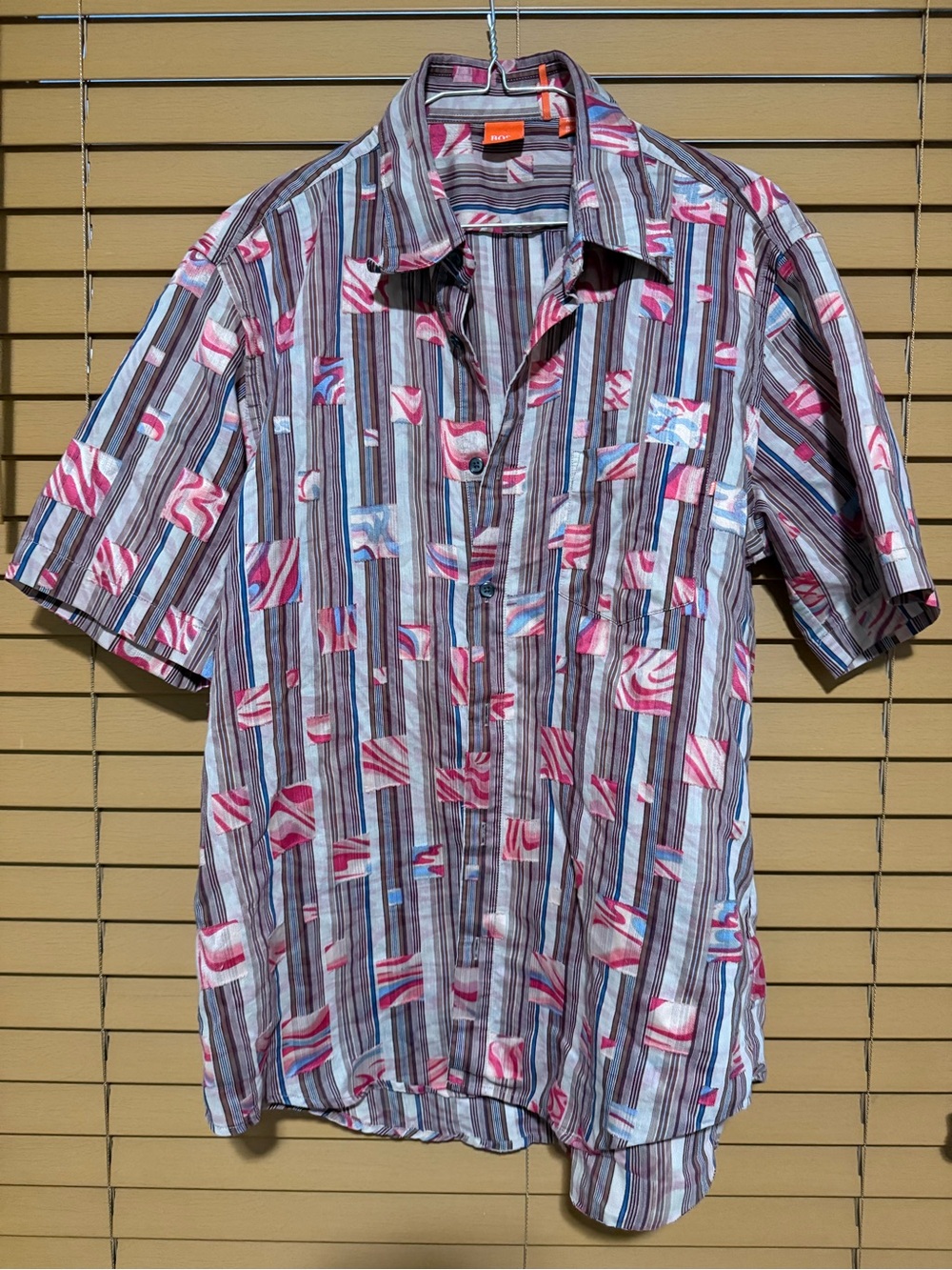 Hugo Boss Orange Men’s Large Abstract Striped Short Sleeve Button-Up Shirt